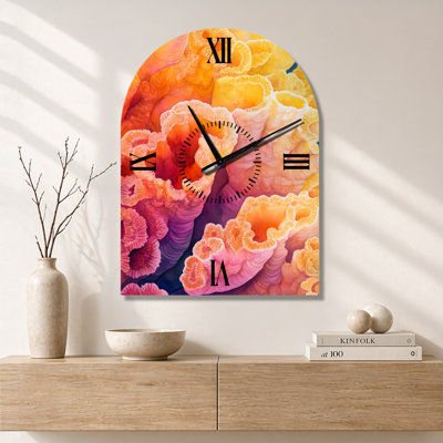 Gros plan sur Coral Bloom I - Horloge murale silencieuse tropicale
