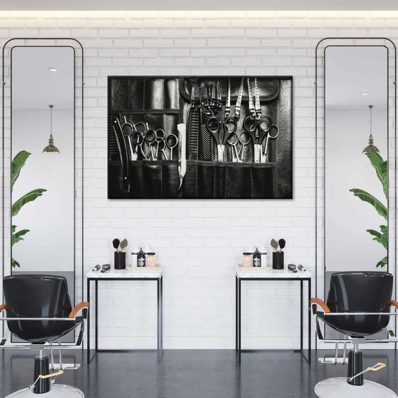 «Hair Stylist Set», reproduction sur toile tendue, H 51 po x l 34 po x P 1,25 po