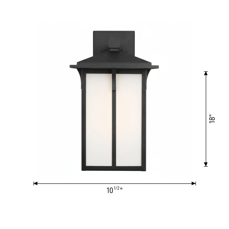 Grande lanterne murale d'extérieur à une lumière Tomek de Génération Éclairage , H 18 po x l 10,5 po x P 10,5 po, Noir, Oui