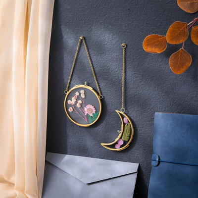 4 Pcs Pressed Flower Frame Double Glass Frame For Pressed Flowers Sun And Moon Shaped Hanging Photo Dried Flower Glass Frames With Chain For DIY Crafts Dried Plant Wall Decor