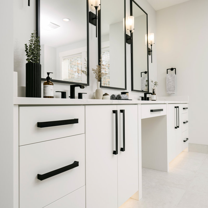 Avenue Collection Appliance Pull - Cabinet Pull - Contemporary Hardware for Drawers & Cabinets, Matte Black, 12"