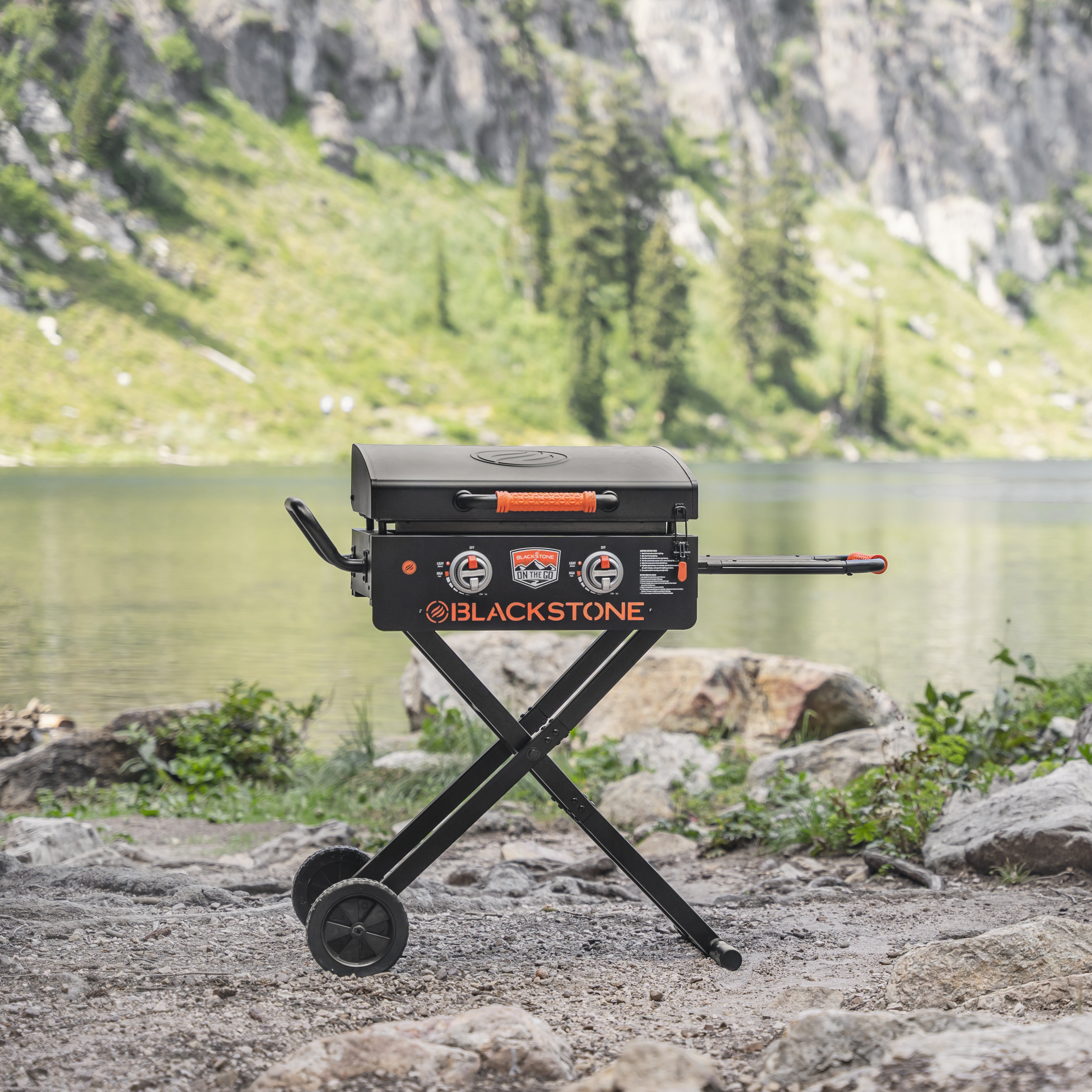 Blackstone On-The-Go 22 Griddle with Cart Orange