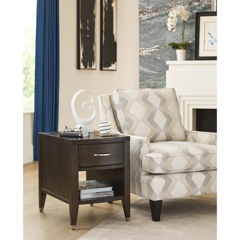 RECTANGULAR CHARGING CHAIRSIDE