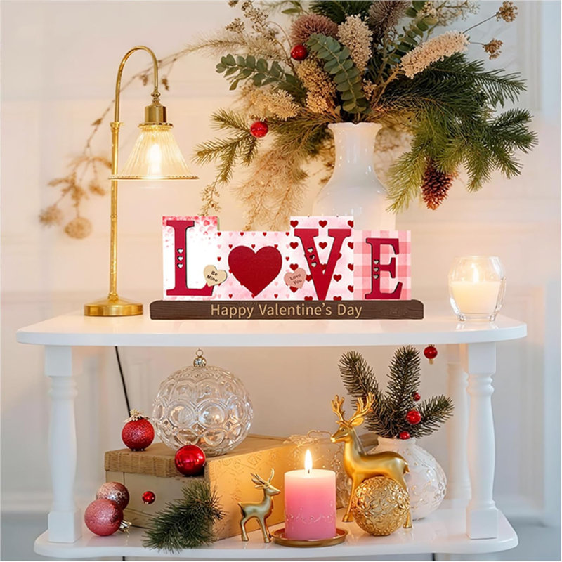 Décoration «Valentine» en bois pour la Saint-Valentin - plateau de table et plateau à niveaux