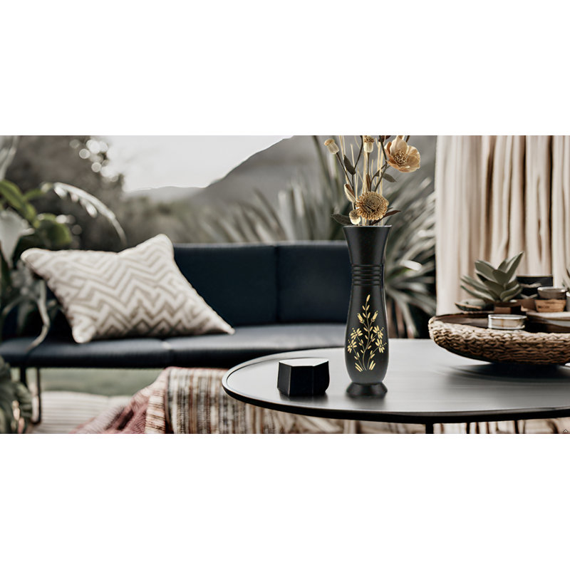 Vase en bois décoratif