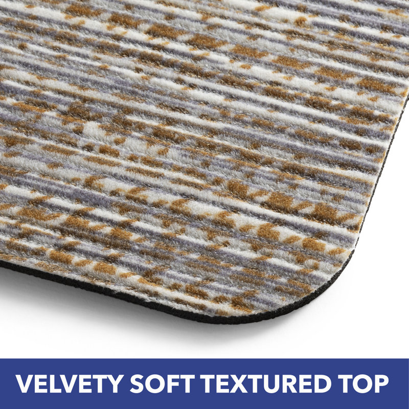 Smooth Step Grey and Gold Houndstooth Utility Mat