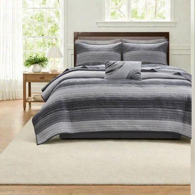 Premium 8-piece Queen Bedding Sets, Microfiber Cotton Blend, Modern Striped Design For Home Comfort