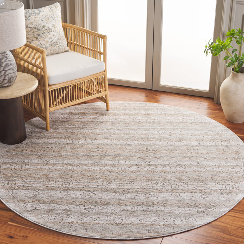 Kynlee 100 Performance Oriental Rug, Round 6'3"