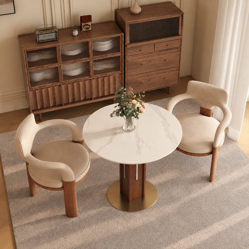 Table de salle à manger ronde 33 po de luxe avec piédestal multicouche en noyer et base en or brossé - disponible en verre, marbre blanc, plateau en marbre chaud