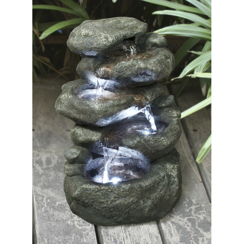 Fontaine en résine avec lumière