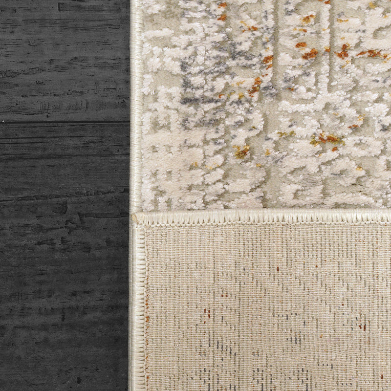 Hayaa Indoor Rug, Rectangle 2' x 3'11"