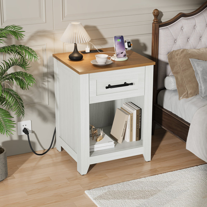 Table de chevet Farmhouse avec 1 tiroir et compartiment ouvert, table d'appoint avec station de charge, table de bout avec tablette de rangement pour chambre à coucher, salon, bloc de couleur, 1 pièce