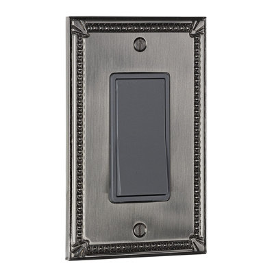 Decora 1-Gang Rocker Wall Plate