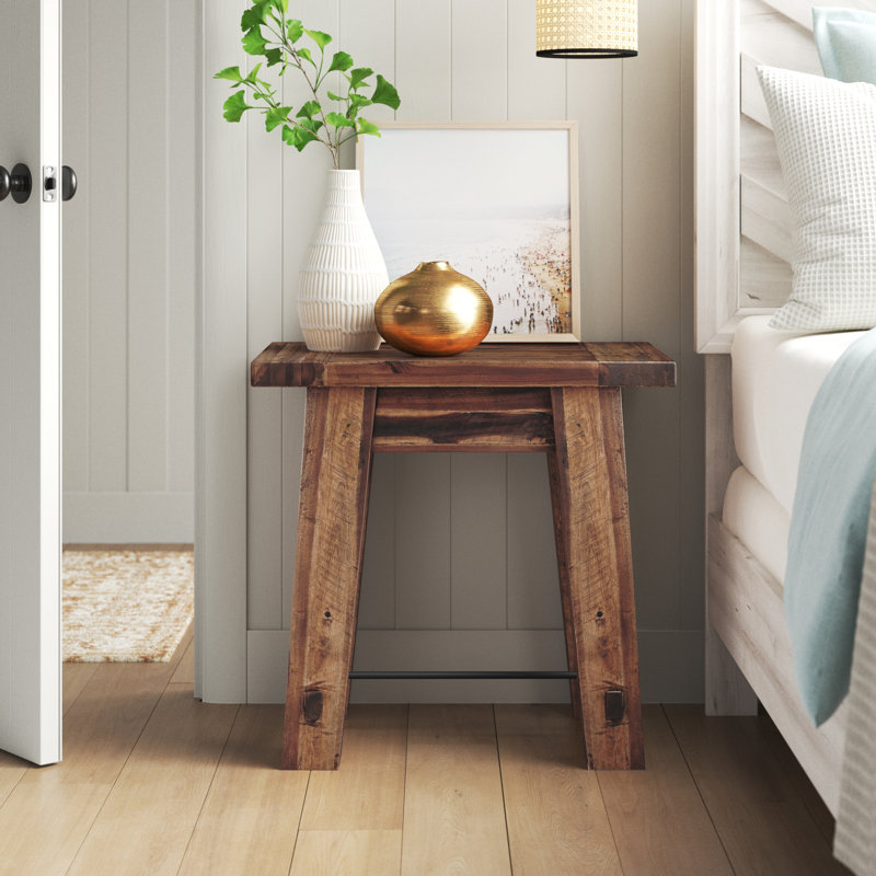 Table d'appoint en bois massif de 27 po Daryl, Brun