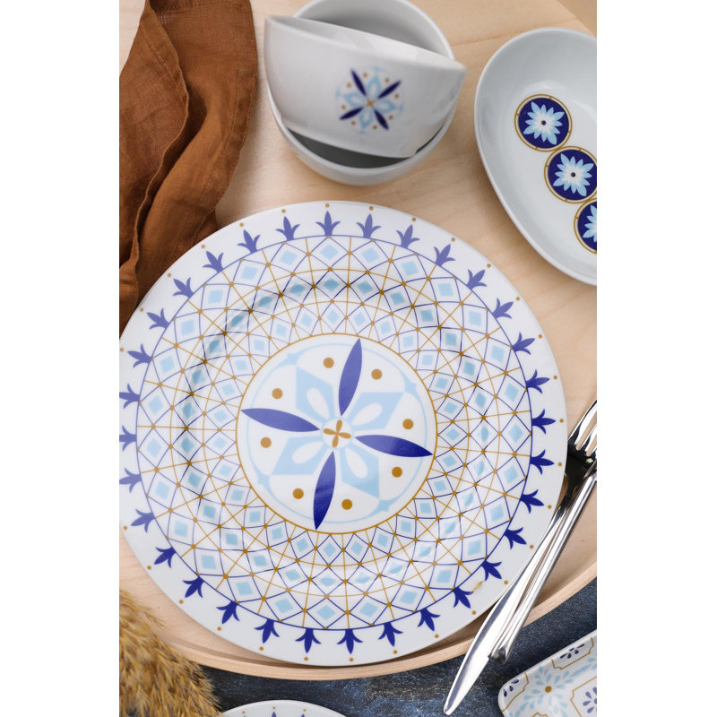 Breakfast Set (32 Pieces)