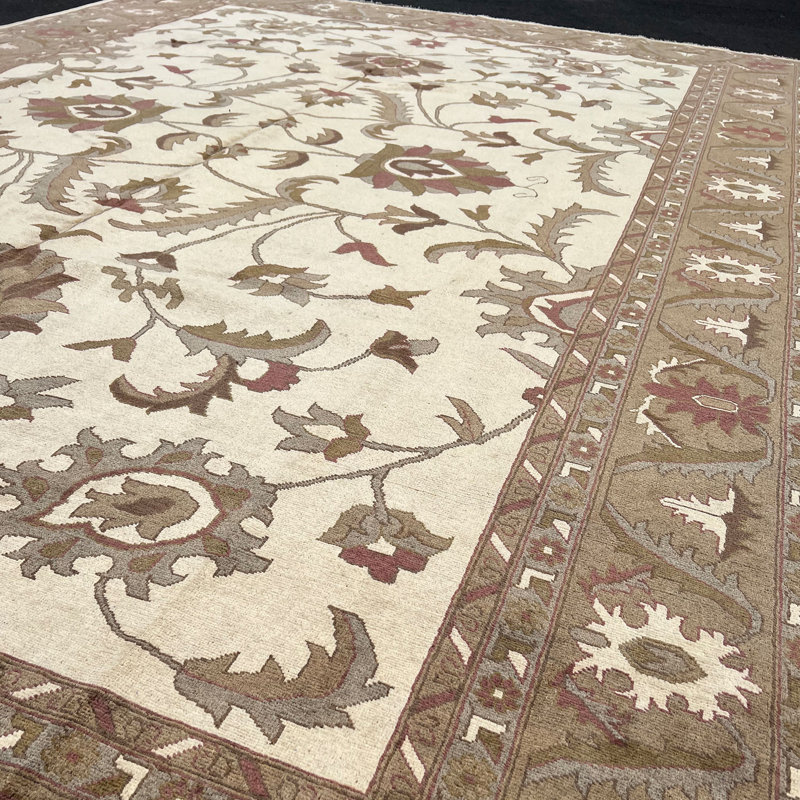 Tapis en laine noué à la main Oushak