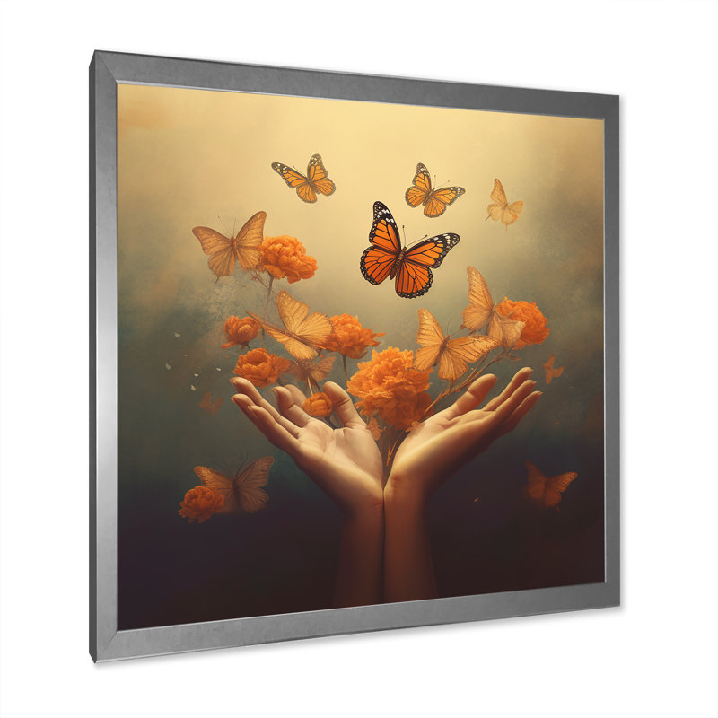 «Blossoming Butterfly Blessing Mudra» sur impression sur toile, H 36 po x l 36 po x P 1,5 po, Cadre simple argenté