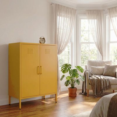 Une armoire de rangement en métal multifonctionnelle