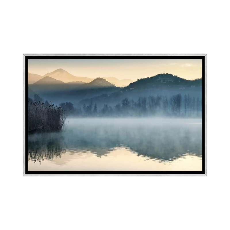 «Quiet Morning» par Jon Arnold - reproduction d'art, H 18 po x l 26 po x P 1,5 po, Toile avec cadre argenté, Pas de tapis