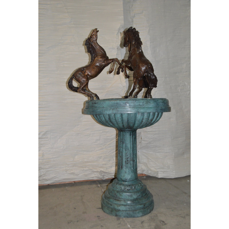 Statue bronze trois chevaux sur un plateau - Taille: L 30 po x l 30 po x H 51 po