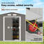 Remise de rangement spacieuse en métal pour outils de jardin-123950876
