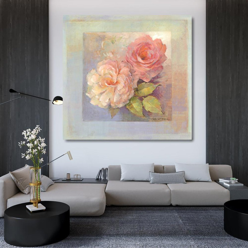 Roses sur fond bleu I, H 36 po x l 37 po