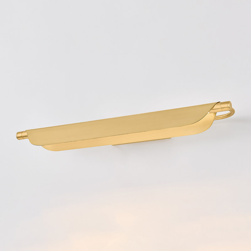 Tinwald Picture Light in Aged Brass, 15 W, 3.75" H x 27" W x 27" D