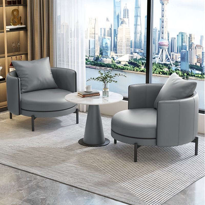 Formor, Gray