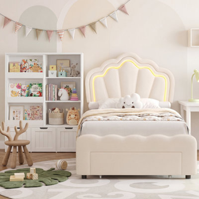 Wood Platform 2 Piece Bedroom Set