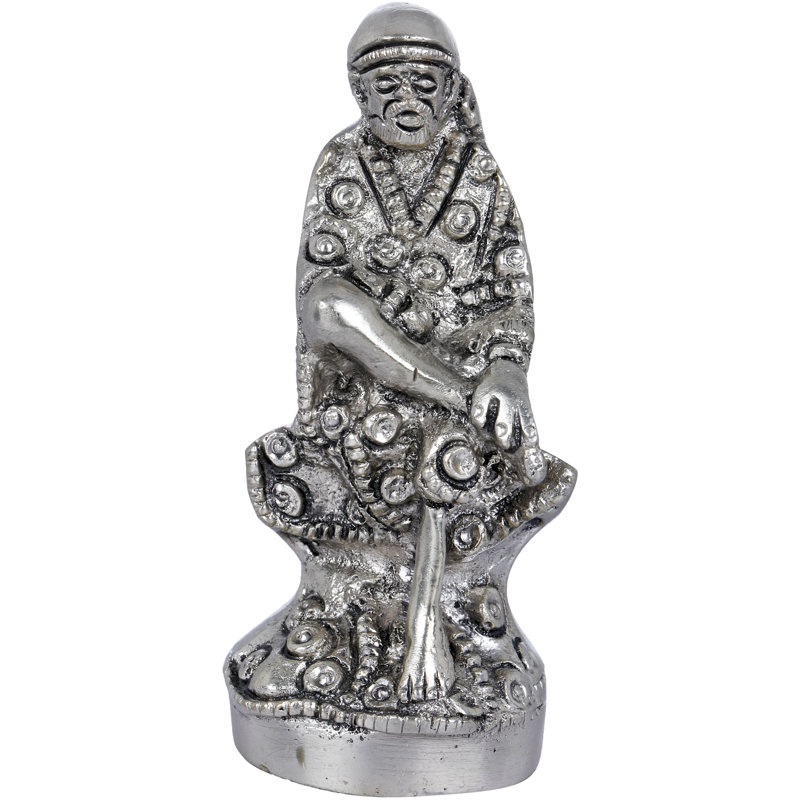 Petit Sai Baba, Argent