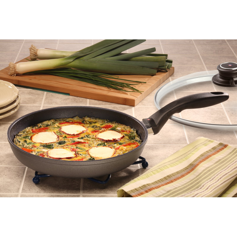 Non Stick Aluminum Frying Pan with Lid, 10.25" Diameter