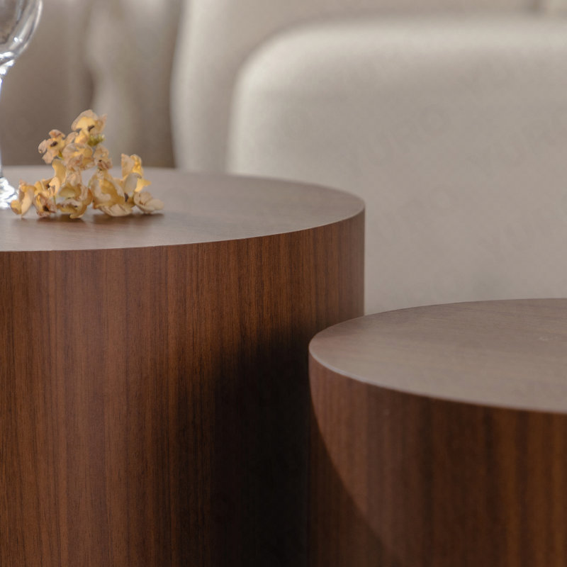 Ensemble de tables basses gigognes 2P - Bois rond, moderne - Bois, 15.16" H x 33.86" W x 33.86" D, Walnut