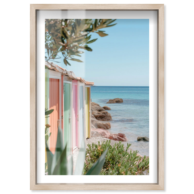 «Seaglass Row I Shadowbox» par Notoriart, Crème, crème, H 16 po x l 11 po