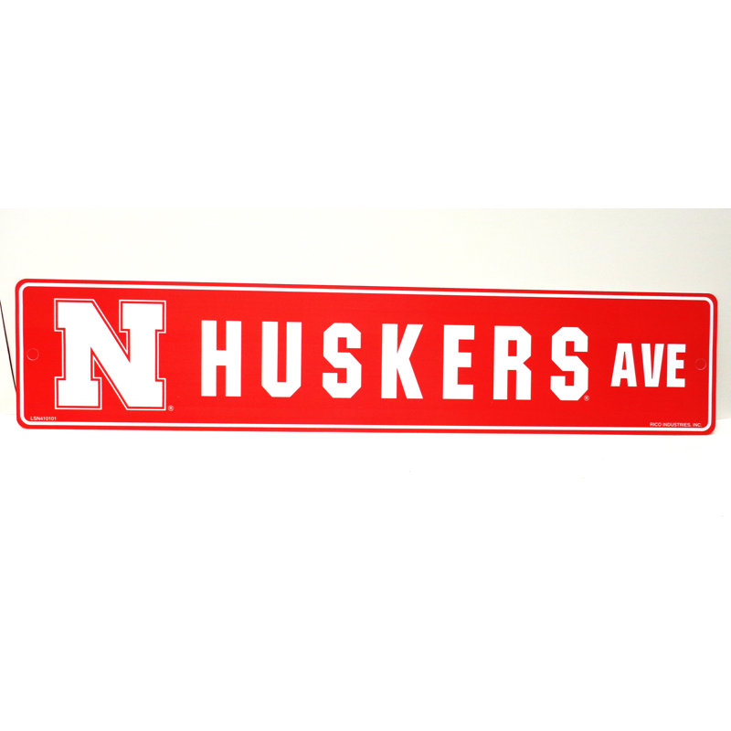Plaque de rue Huskers Avenue