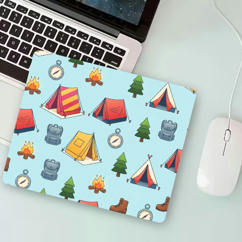 Tapis de bureau 15,75 po x 35,54 po Happy Camper Diatom Mud Mouse