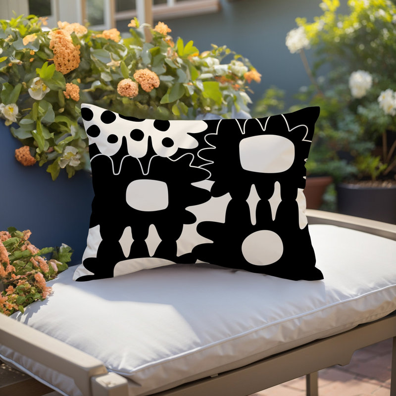 Coussin rectangulaire intérieur / extérieur Dunn, Noir / blanc cassé, H 14 po x l 20 po