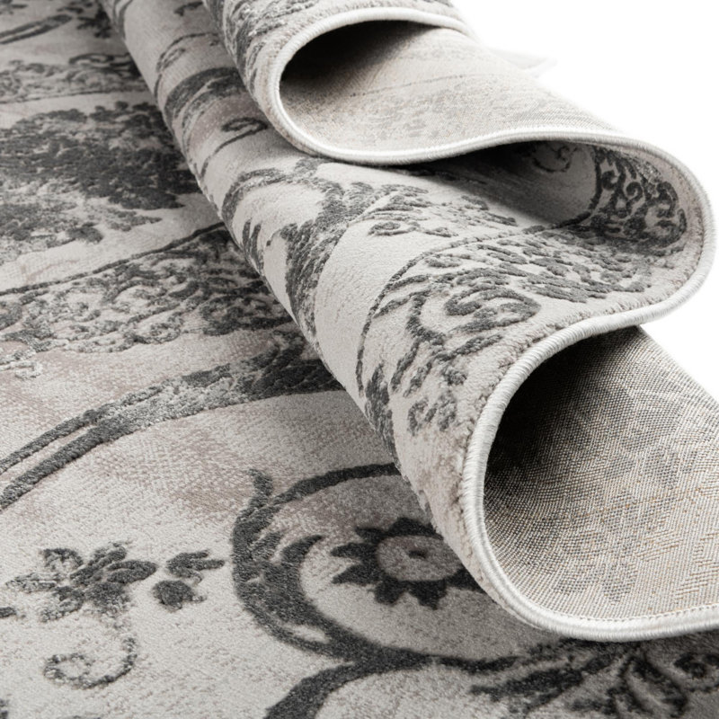 Senter Oriental Indoor Rug, Square 7'10"