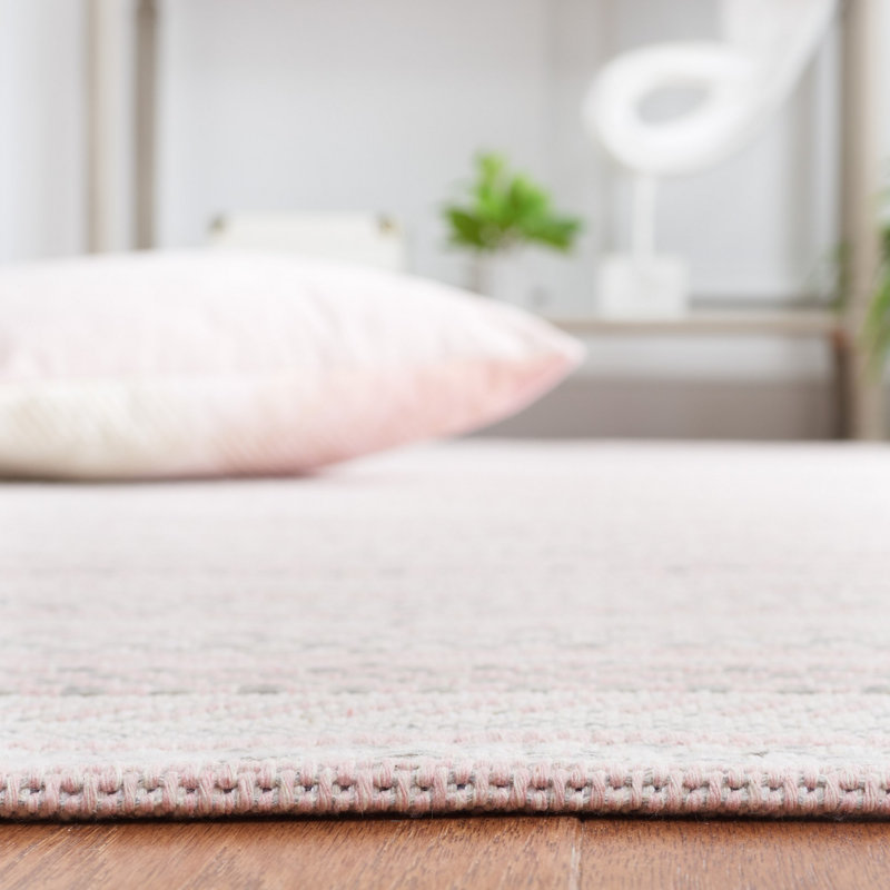 Handmade Pink and Ivory Wool Braided 5' x 7' Rug
