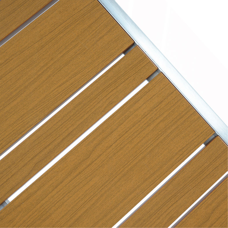 Table basse d'extérieur en aluminium Bugarin