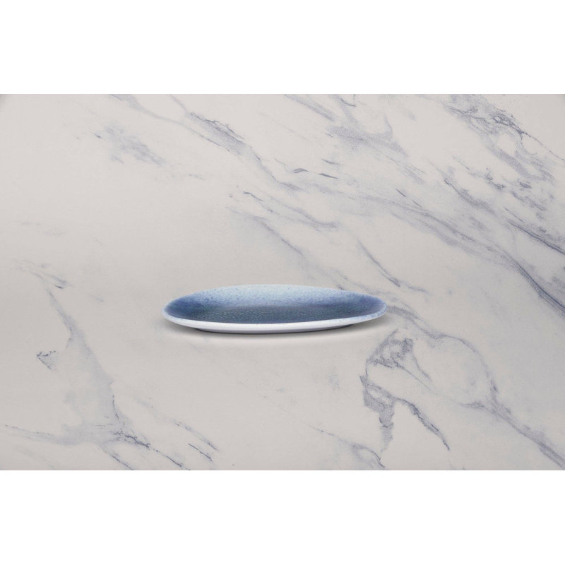 LIR Premium Porcelain Triangle Plate, 8.27x5.51x0.55"