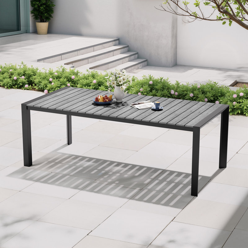 Table de salle à manger d'extérieur rectangulaire de 84 po L avec trou pour parasol et structure en aluminium  , Gris