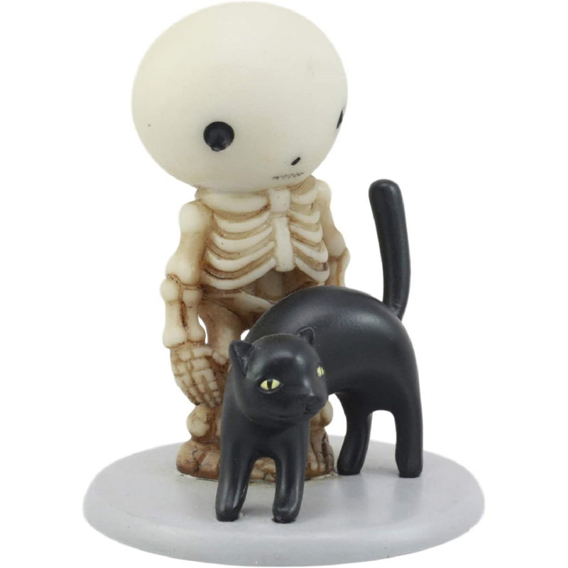 Davaris «Lucky the Boy» rencontre un chat noir