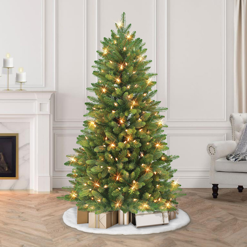 Lighted Artificial Spruce Christmas Tree, 4.5' H