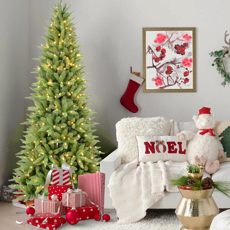 Arbre de Noël mince de 7 pi avec 400 lumières DEL chaudes - 1180 pointes en PE + PVC, conception à charnières peu encombrante, installation facile, support en métal robuste - arbre à crayons réaliste pour les petits espaces