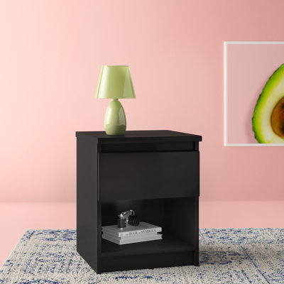 Ionică Manufactured Wood Bedside Table