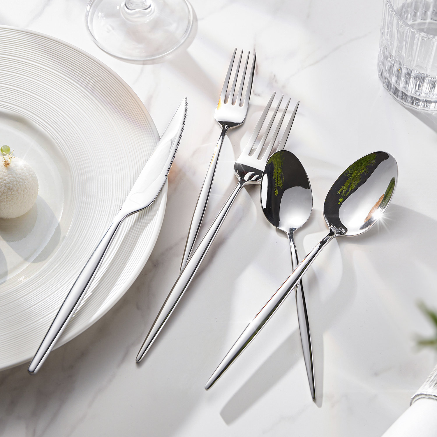60 Piece Flatware Set For 12