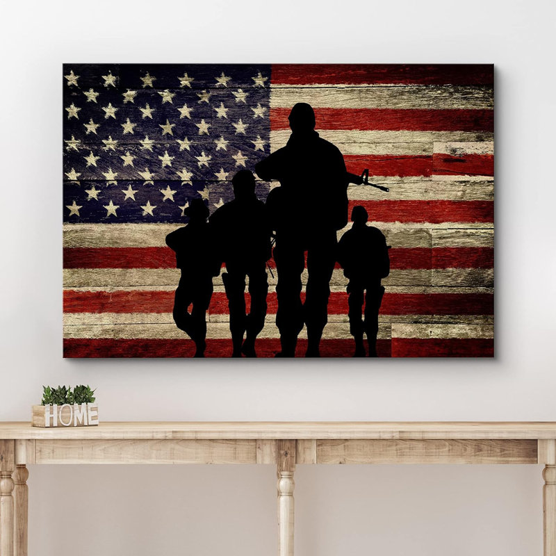 Silhouette de soldat américain avec drapeau sur bois sur toile, H 12 po x l 18 po x P 1,5 po