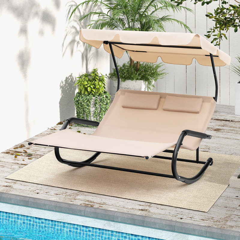 Méridienne double pour 2 personnes Red Barrel Studio® avec structure en métal et auvent et roues
