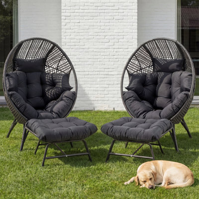 Ensemble de 2 chaises d'extérieur en osier avec repose-pieds et coussins Brose Bagryana