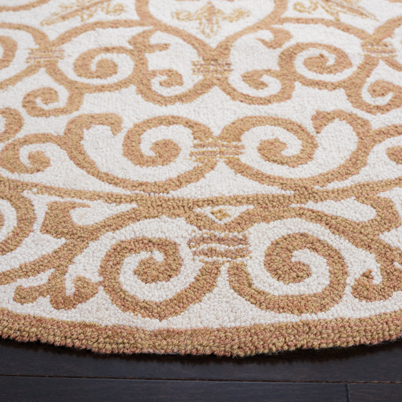 Bissette Hand Hooked Wool Pile Oriental Rug, Round 5'6"